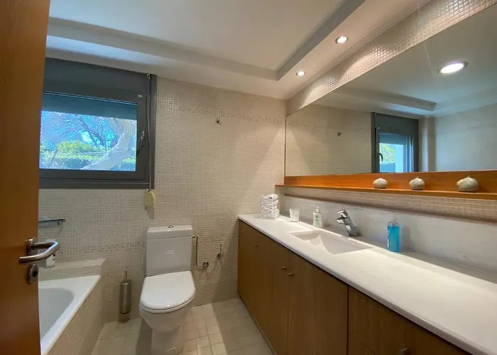 Syndriani Willa Miasto Kos