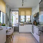Syndriani - 5 Bedroom Βίλα