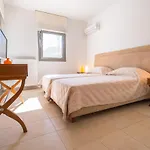 Syndriani - 5 Bedroom Βίλα