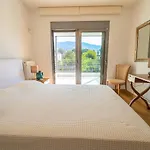 Vila Syndriani - 5 Bedroom *