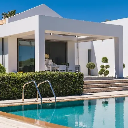 فيلة Syndriani - 5 Bedroom